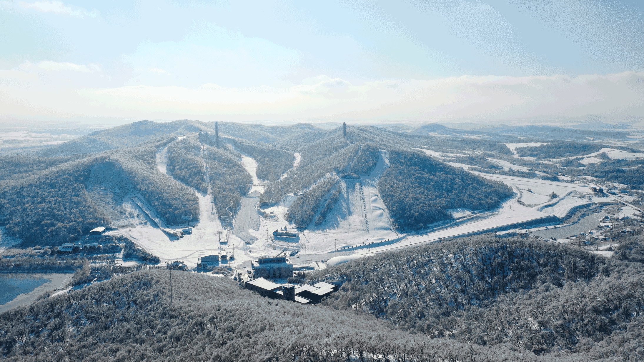 冬奥会滑雪场地在哪里图片